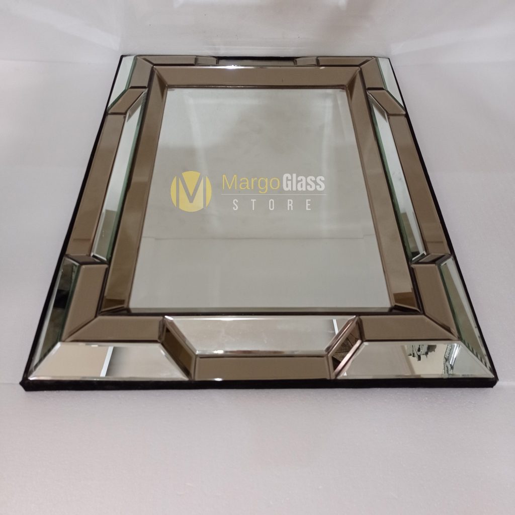 MG 004696 Modern mirror Timbul 100x77cm - Image 4