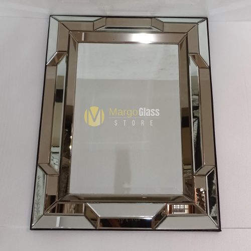 MG 004696 Modern mirror Timbul 100x77cm