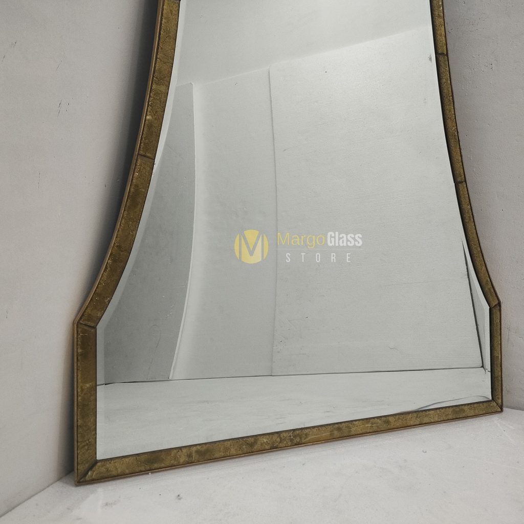MG 004747 Wall mirror with star 150x80cm - Image 4