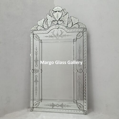 MG 080104 Venetian Mirror Vintage 94x61cm