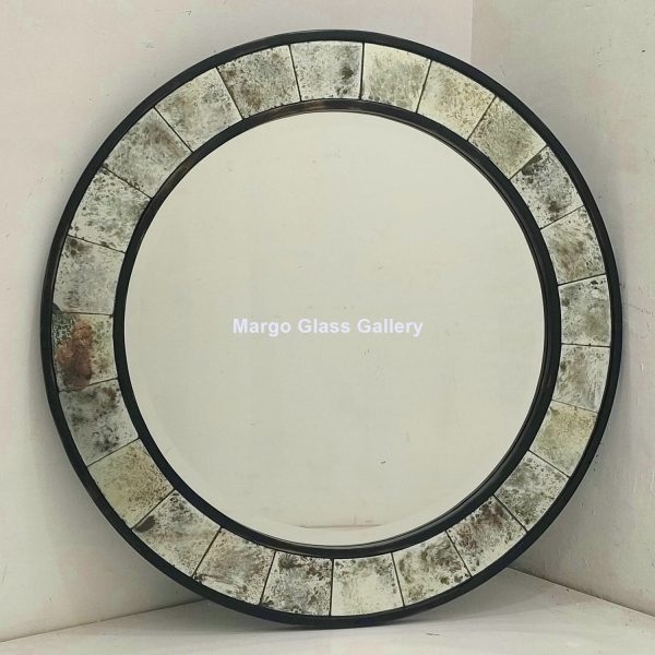 MG 014485 Round bevel antique mirror