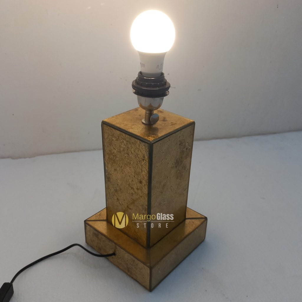 MG 100 Lamp holder mirror Gold