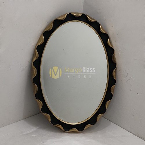 MG 030156 Wooden Mirror Oval Frame Gold