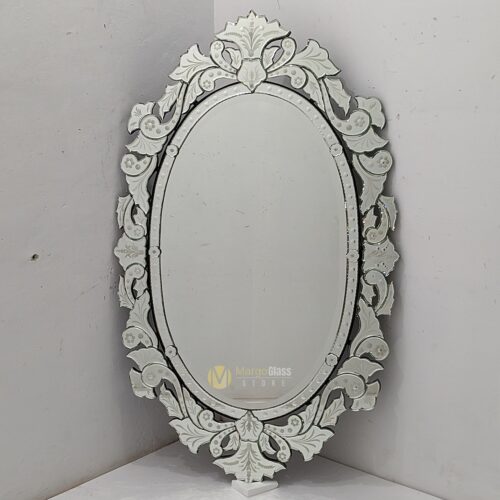 Venetian Mirror Oval Fullcrown 147 cm x 92 cm