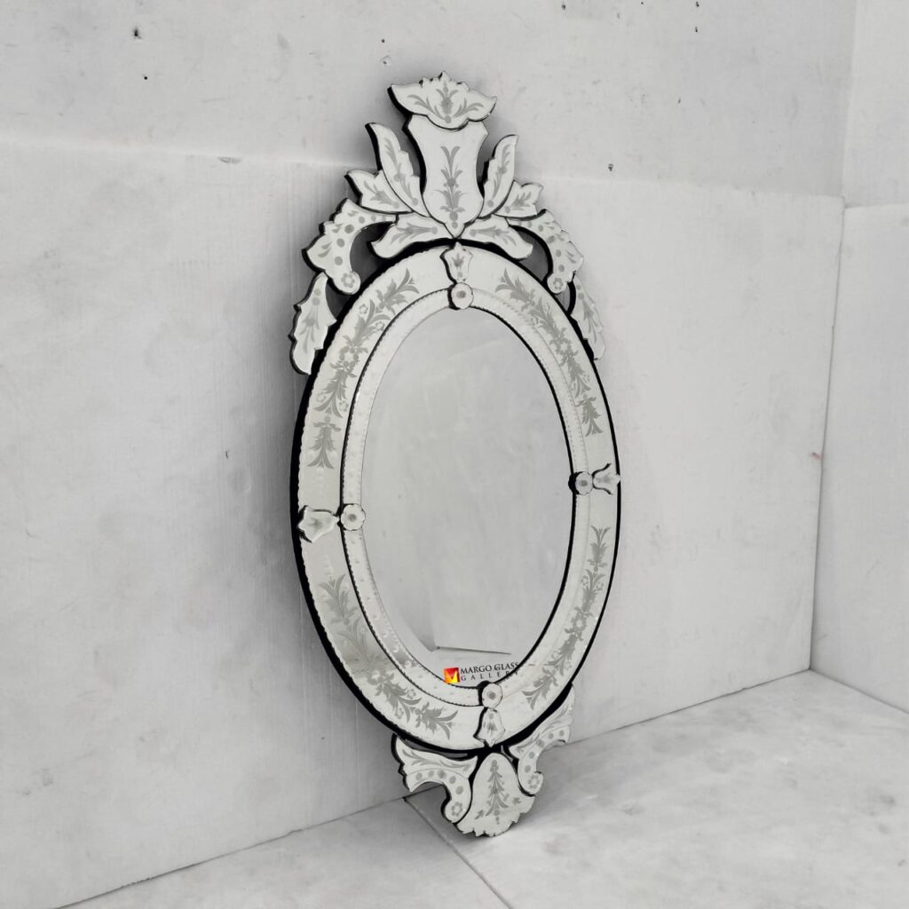 Venetian Mirror Oval 100 x 50 cm  - Image 5