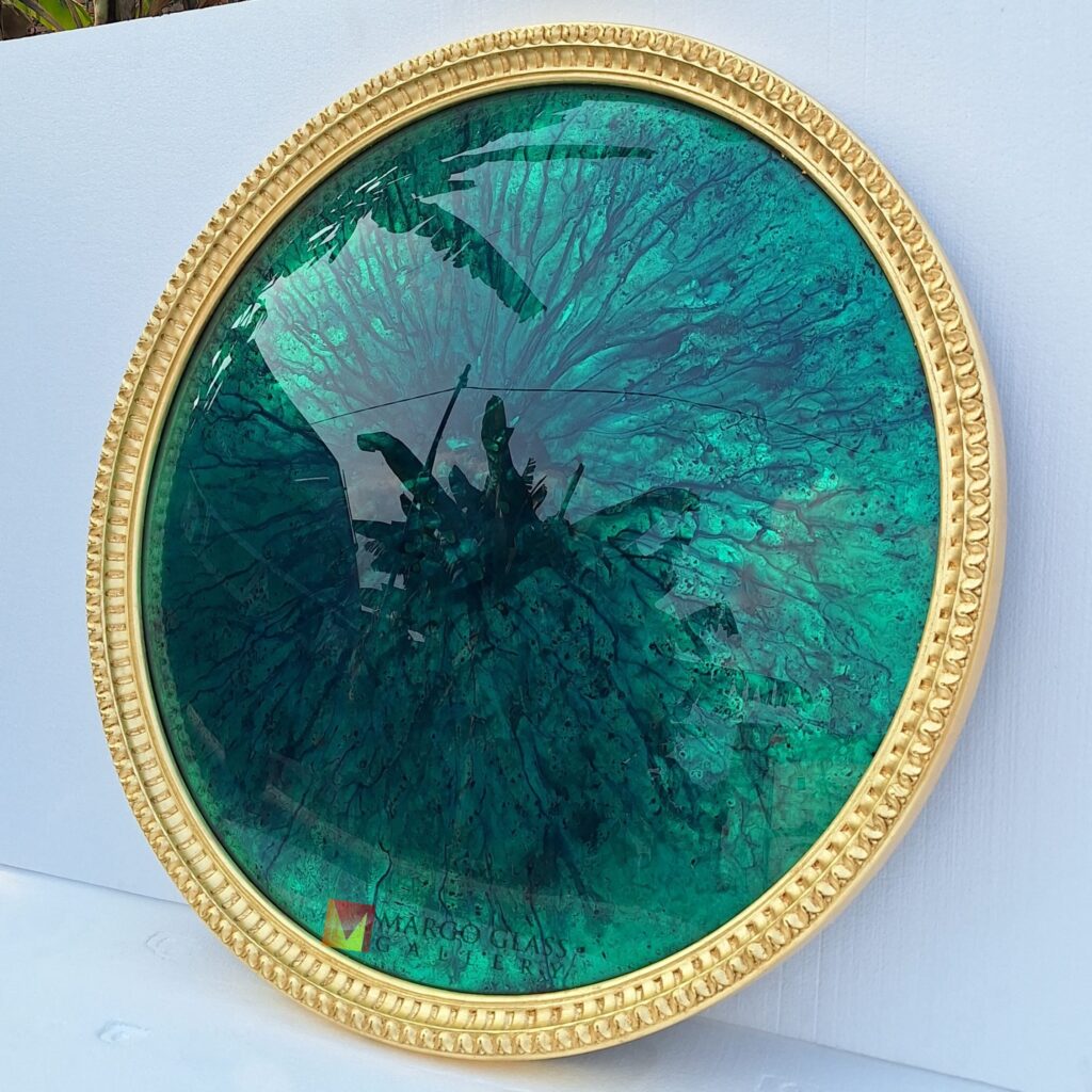 Convex Wall Mirror Green Frame Gold Dia 100 cm  - Image 7