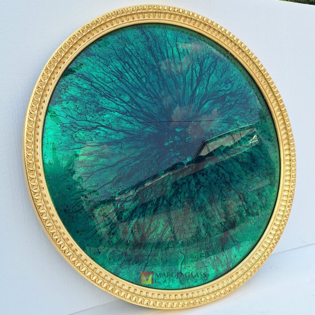 Convex Wall Mirror Green Frame Gold Dia 100 cm  - Image 6